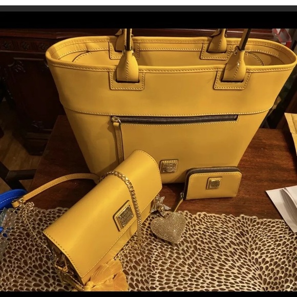 Dooney Beacon Set - Picture 2 of 4